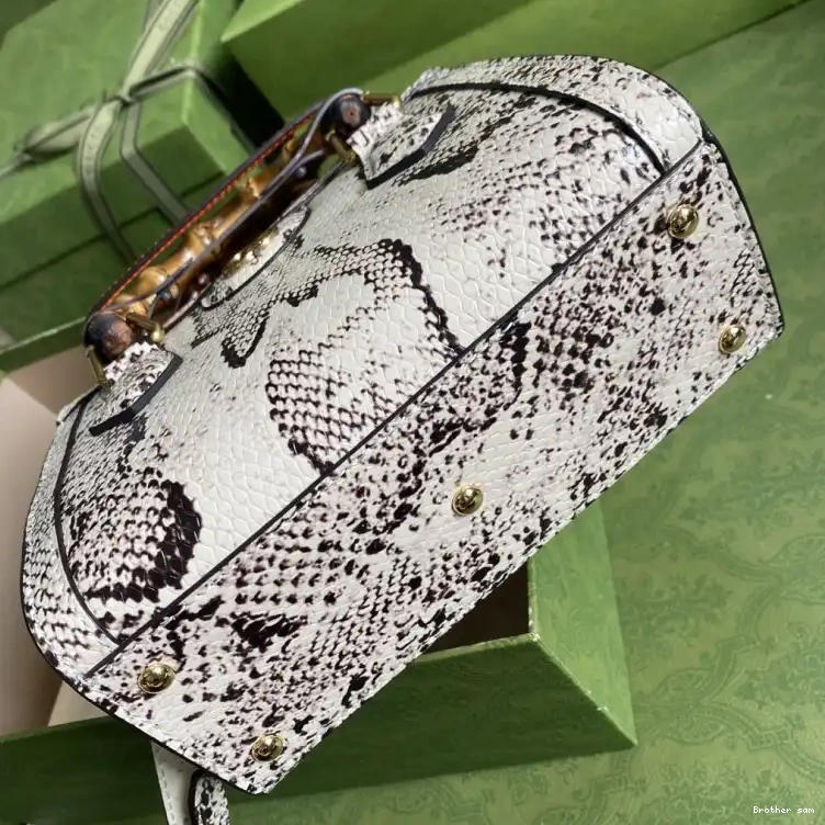 Brother sam s Gucci 2108YA0019 Bags 0714